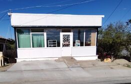 Casa de vanzare, teren 3.242 mp, toate utilitatile, Cotofenii din Fata