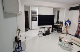 Apartament 3 camere, semidecomandat, zona Teatrul National Craiova