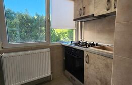 Apartament de inchiriat, 50 mp, 3 camere, zona Consul 