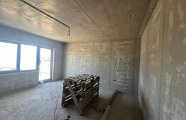 Casa la rosu, 233 mp, P+1, zona Veteranilor