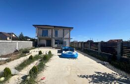 Casa la rosu, 233 mp, P+1, zona Valea Fetii