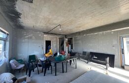 Casa la rosu, 233 mp, P+1, zona Valea Fetii