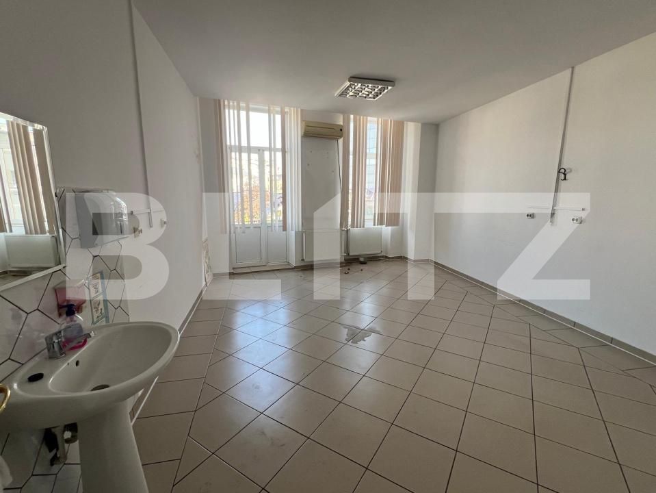 Spațiu comercial de închiriat Ultracentral - 178246SIC | BLITZ Craiova | Poza13