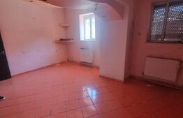 Apartament 3 camere decomandate la parter, Casa Stiintei