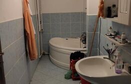 Apartament 3 camere decomandat, 65 mp, zona Bals