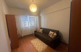 Apartament cu 3 camere, 100 mp, zona Segarcea