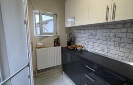 Casa de vanzare, 95 mp utili, 155 mp teren, zona Bariera -Toamnei