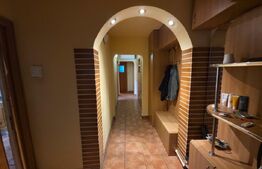 Apartament 3 camere decomandate, et. 3, Rovine, Il Padrino