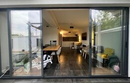 Casa deosebita, 170 mp utili, zona sud-estica, cu pompa de caldura si panouri 