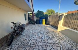 Casa de vanzare, 108 mp utili, zona Catargiu