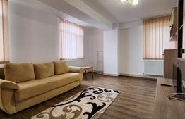 Apartament 3 camere, 74 mp, zona Craiovita Noua