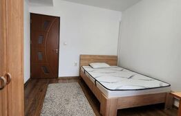 Apartament 3 camere, 74 mp, zona Craiovita Noua