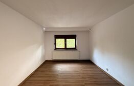 Apartament 3 camere decomandat, et. 1, 72 mp, zona 1 Mai