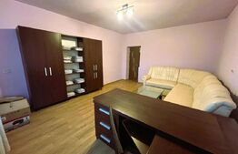 Vilă 380mp, cu panoramă și curte de 2100 mp în Cârcea