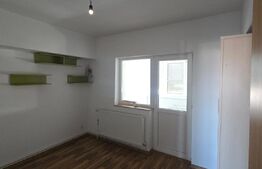 Apartament 4 camere, 97 mp, zona Mercur