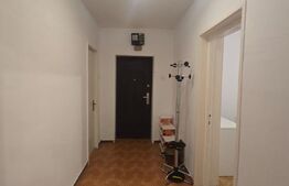 Apartament 3 camere, 80 mp, zona Medicina Veche