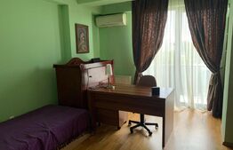 Apartament 4 camere, 120 mp, zona Central