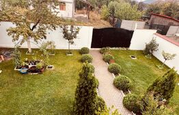 Casa P+M, 132 mp, Malu Mare, zona Bisericii