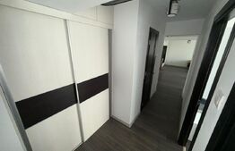 Apartament cu 3 camere, 100 mp, zona McDonald's