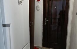 Garsoniera 28 mp, centrala proprie,  zona Ciuperca