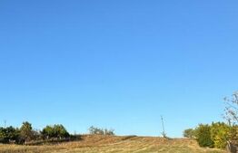 Teren intravilan Malu Mare 400 mp, cu deschidere de 20m si vedere panoramica