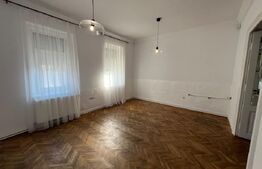 Spatiu comercial 4 camere, 130 mp, zona Piata Mare