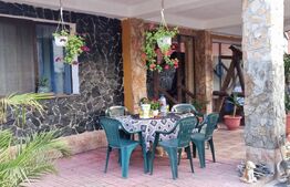 Casa, 170 mp, teren 1400 mp, zona Bariera Valcii 