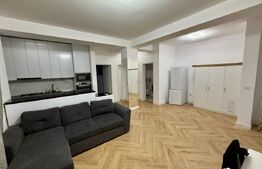 Apartament cu 2 camere, 75 mp, zona Ultracentral 
