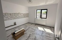 Casa, 90 mp utili, teren 414 mp, zona Damila