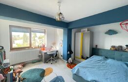 Apartament cu 3 camere, etaj 2, zona Ramada