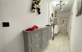 Apartament cu 3 camere, etaj 2, zona Ramada