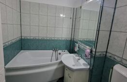 Apartament de 3 camere, 68 mp, zona Rovine