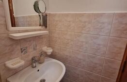 Apartament de 3 camere, 68 mp, zona Rovine
