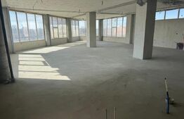 Spatiu comercial, 200 mp, open space