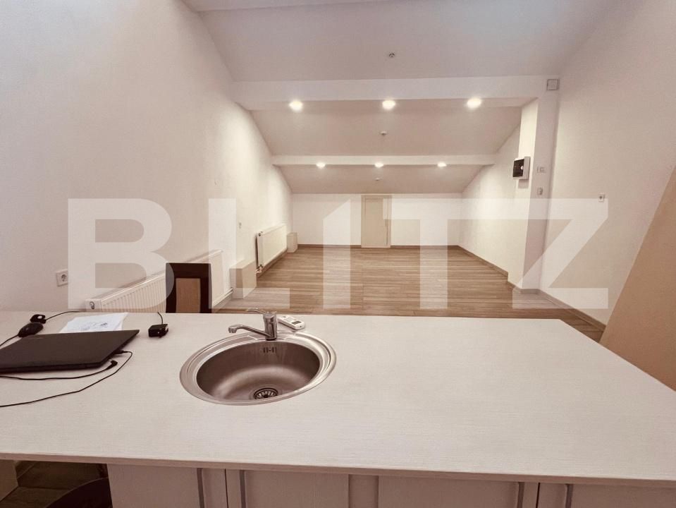 Spațiu birouri de închiriat Ultracentral - 181446SIB | BLITZ Craiova | Poza8