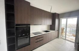 Apartament 3 camere, 93 mp, zona Rovine