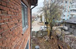 Casa/vila 70mp langa blocuri din caramida , 270mp teren, Filiasi