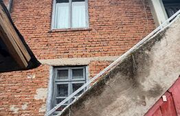 Casa/vila 70mp langa blocuri din caramida , 270mp teren, Filiasi