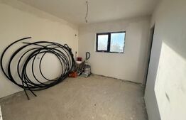 Casa P+M, exterior finisat, interior la gri, 500 mp teren, Simnicul de jos