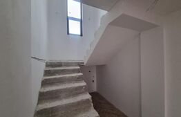 Casa individuala, P+Etaj, 234mp utili, teren 500 mp, Simnicul de sus zona Voila