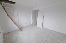 Casa individuala, P+Etaj, 234mp utili, teren 500 mp, Simnicul de sus zona Voila