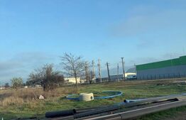 Teren intravilan , 3000 mp , deschidere 78 m, zona Carcea