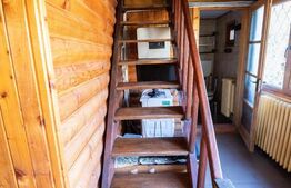 Casă de vacanță, teren 1000 mp, pârâu la limita proprietății,  Bratovoești 