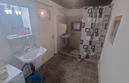 Casa renovata in Piscu Sadovei, 70 mp utili, 2200 mp curte