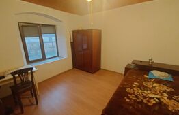 Casa renovata in Piscu Sadovei, 70 mp utili, 2200 mp curte