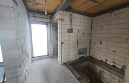 Casa de vanzare, 100 mp utili, zona 1 Mai 