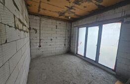 Casa de vanzare, 100 mp utili, zona 1 Mai 