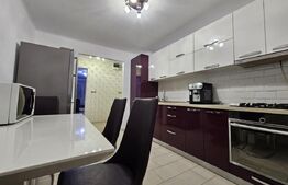 Apartament cu 4 camere,90 mp utili, cartier Sarari