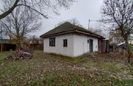 Casa de vanzare 800 mp curte, 32 mp utili, Bratovoești 