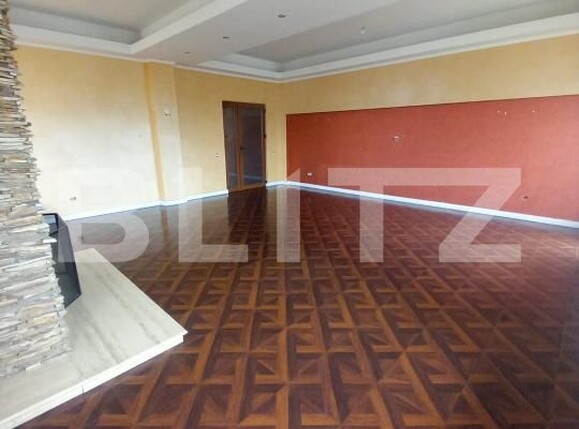 Apartament de vânzare 4+ camere Central - 184064AV | BLITZ Craiova | Poza1